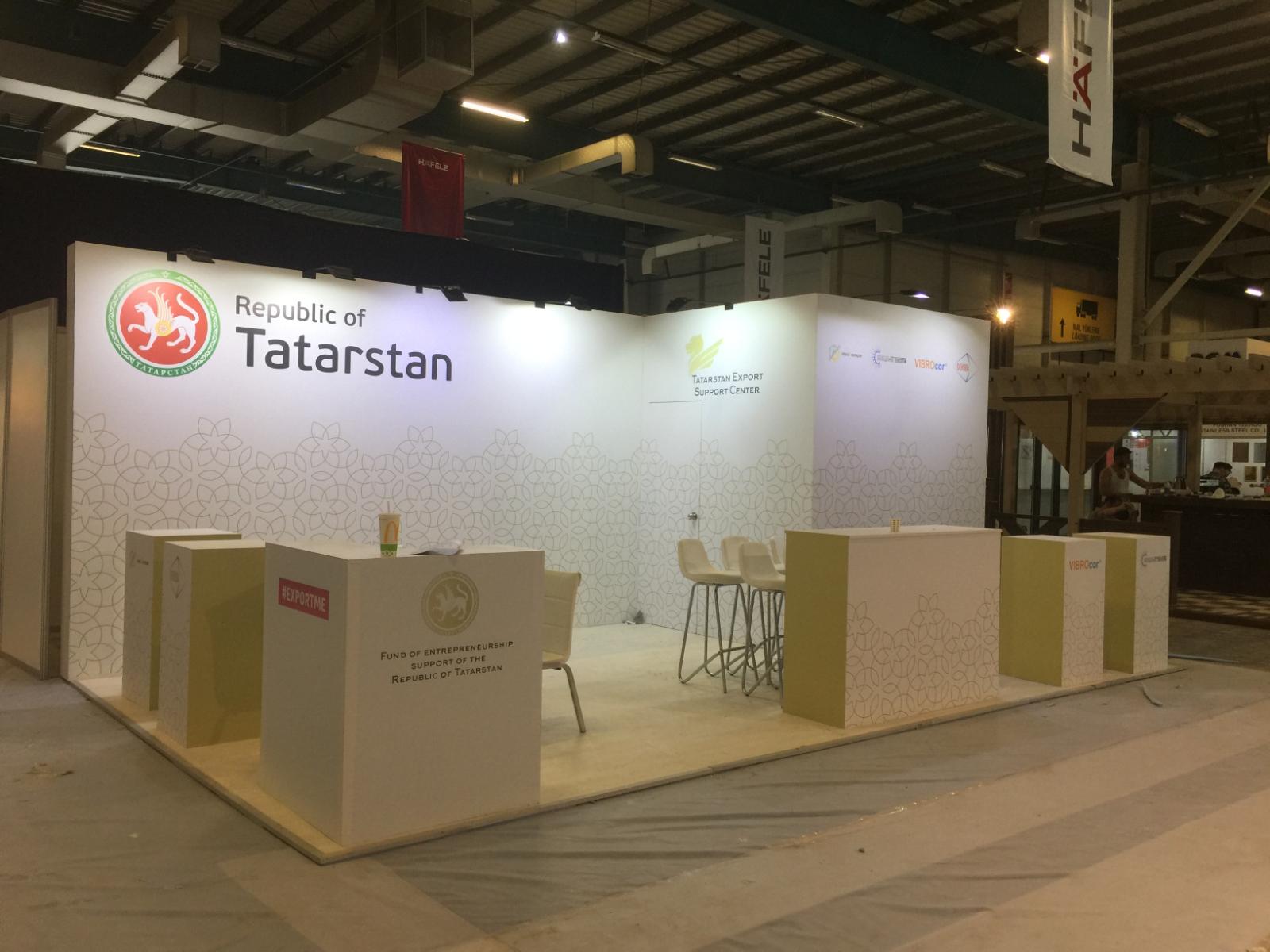 Özel Tasarım Üç Tarafı Açık Stantlar