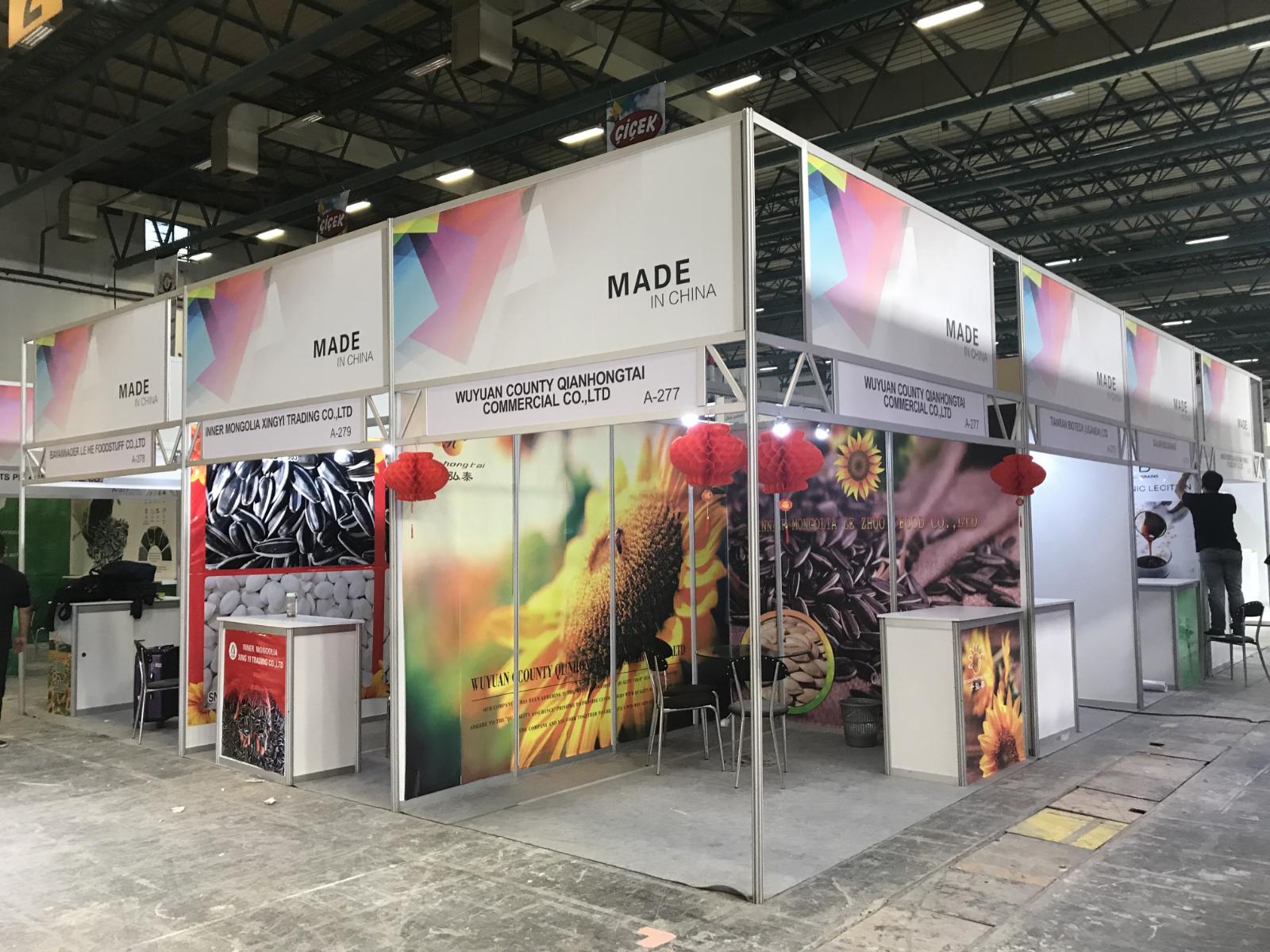 Premium 350 cm Ülke Pavyonları