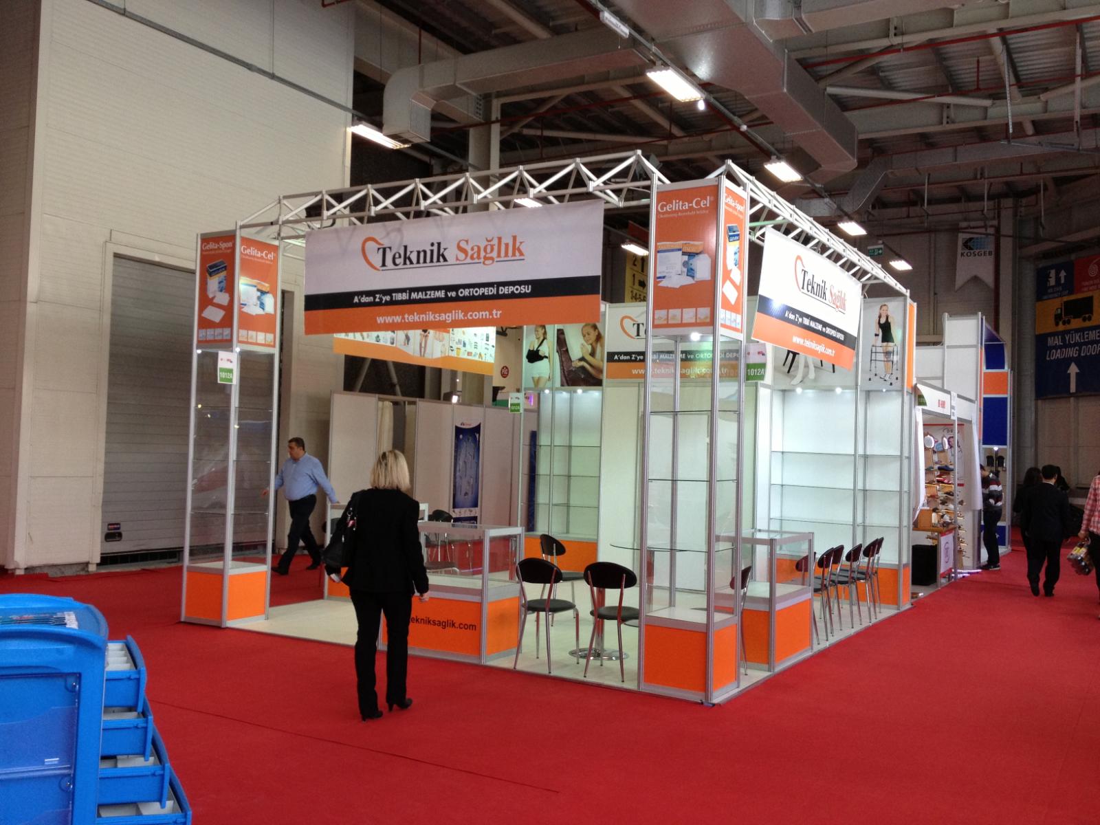 Octanorm Üç Tarafı Açık Standlar