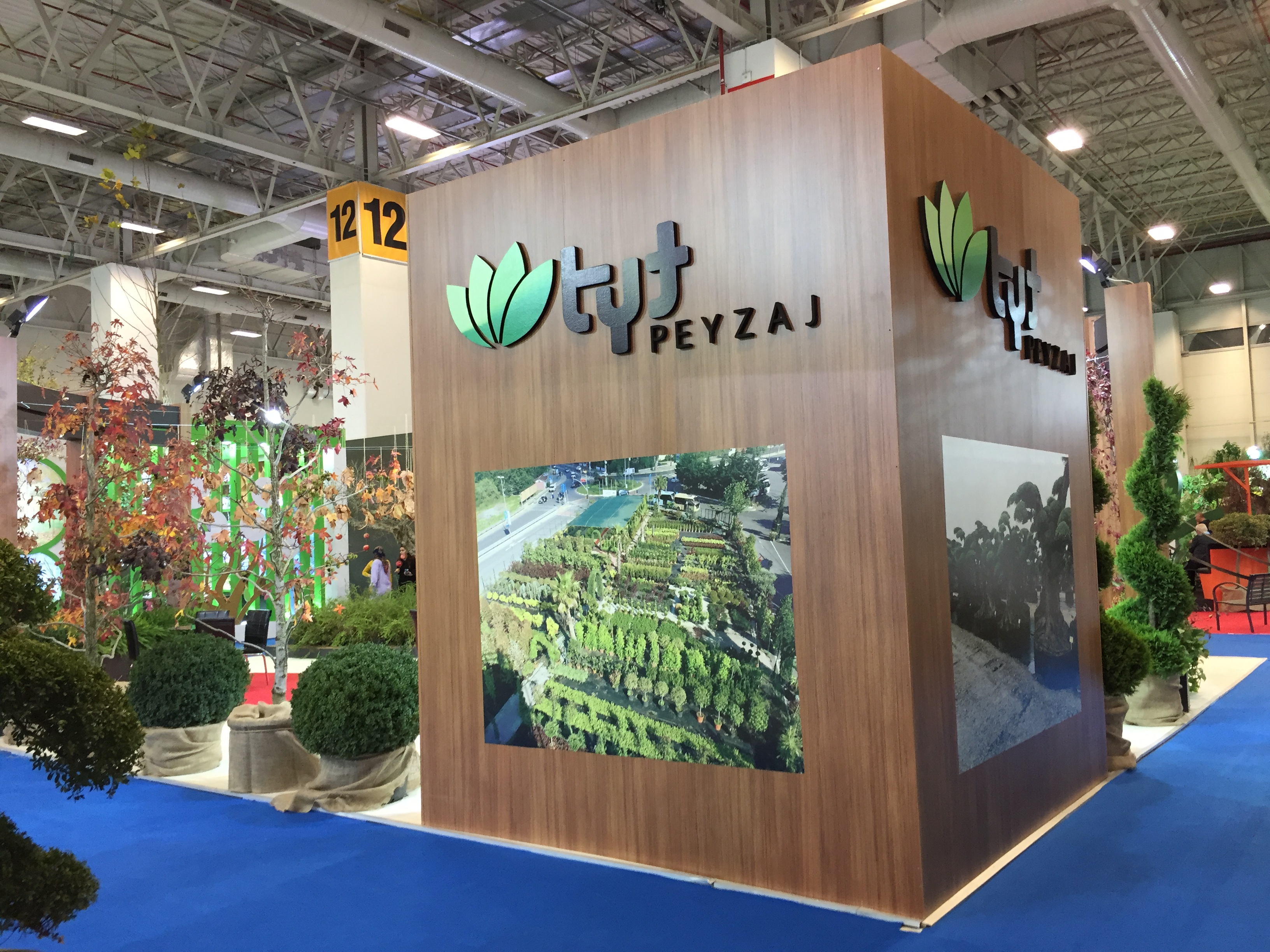 Ahşap Stand Üç Tarafı Açık Stand