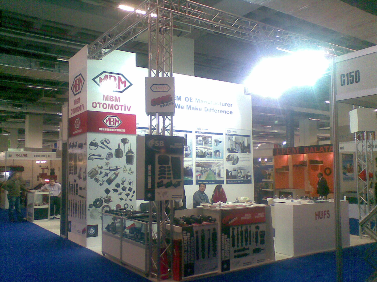 Ahşap Stand Üç Tarafı Açık Stand