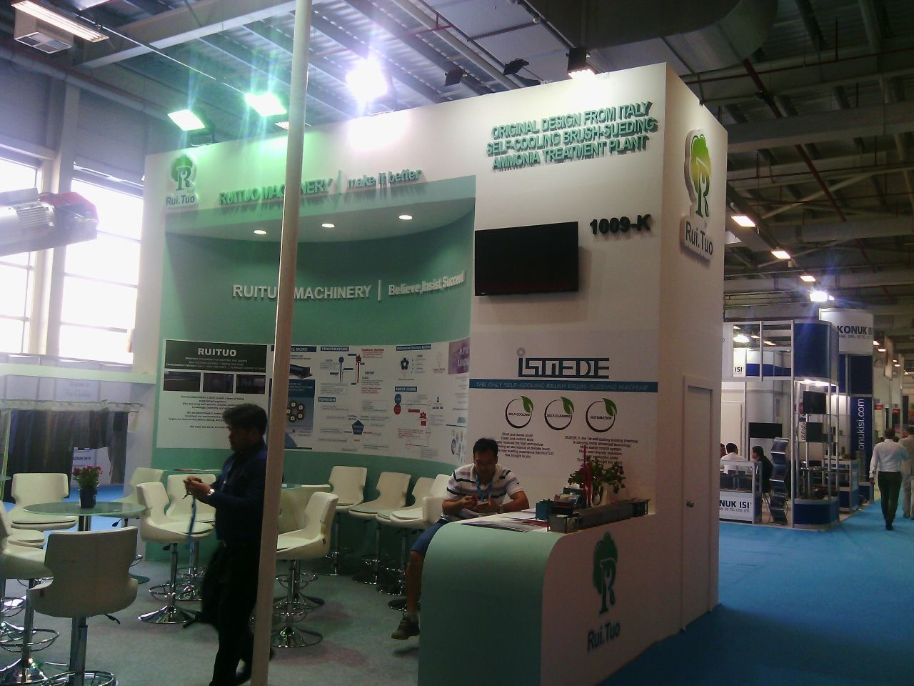 Ahşap Stand Üç Tarafı Açık Stand