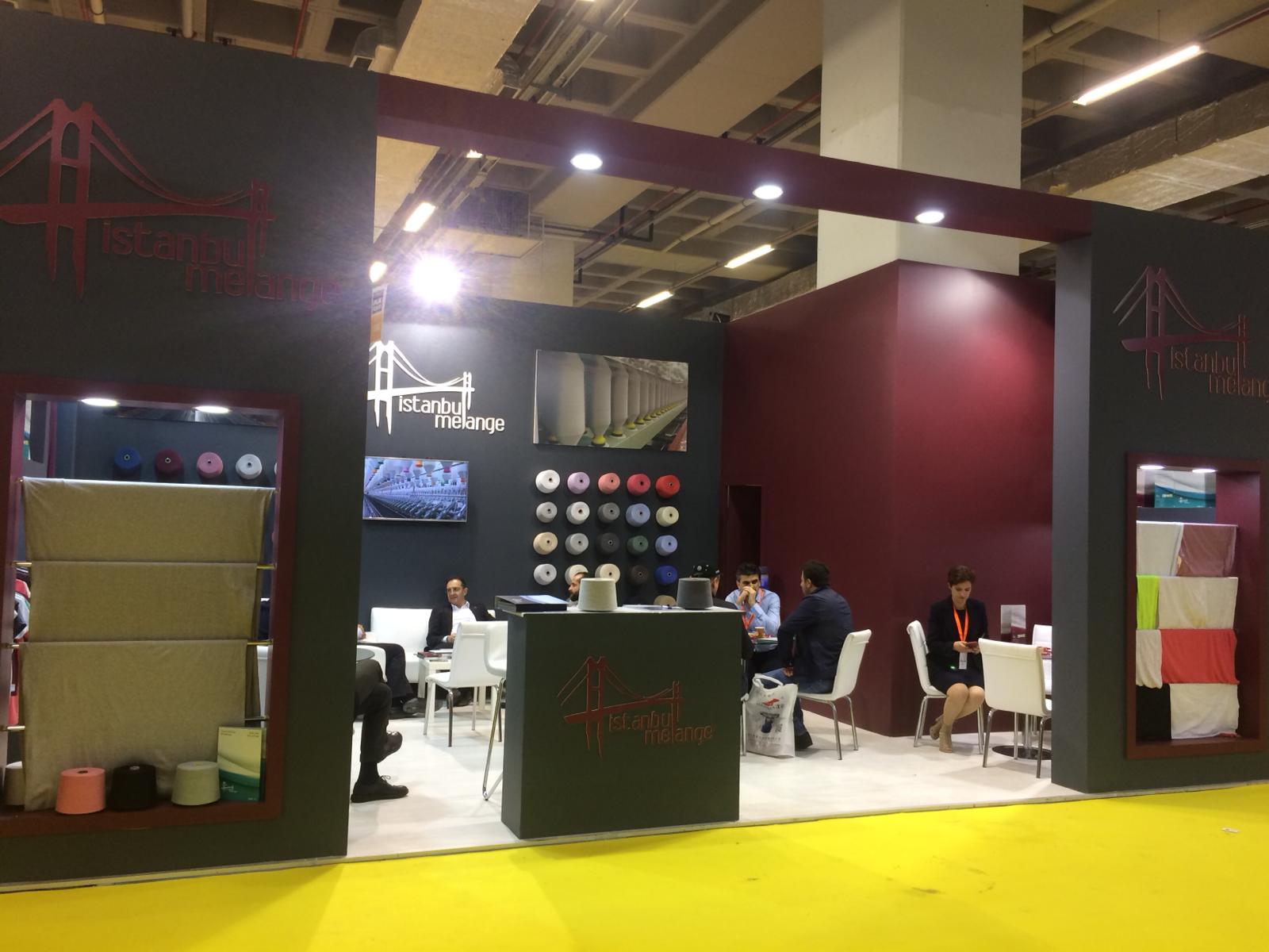 Ahşap Stand Üç Tarafı Açık Stand