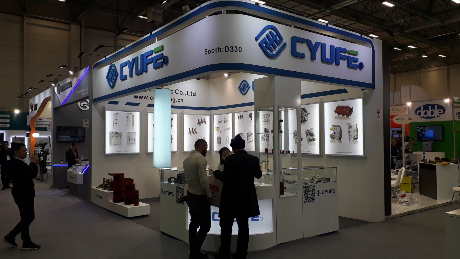 Ahşap Stand Köşe Stand