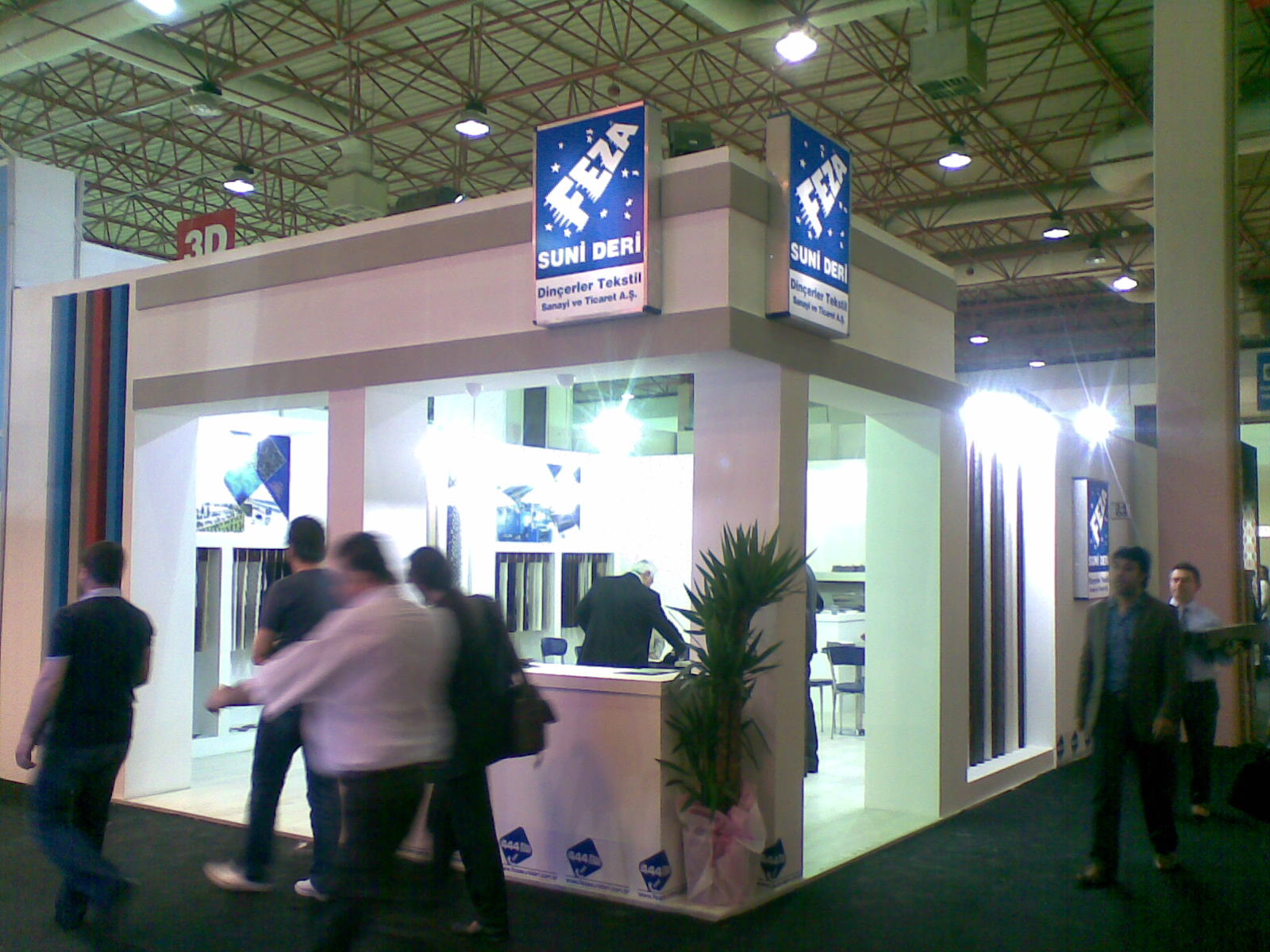 Ahşap Stand Köşe Stand