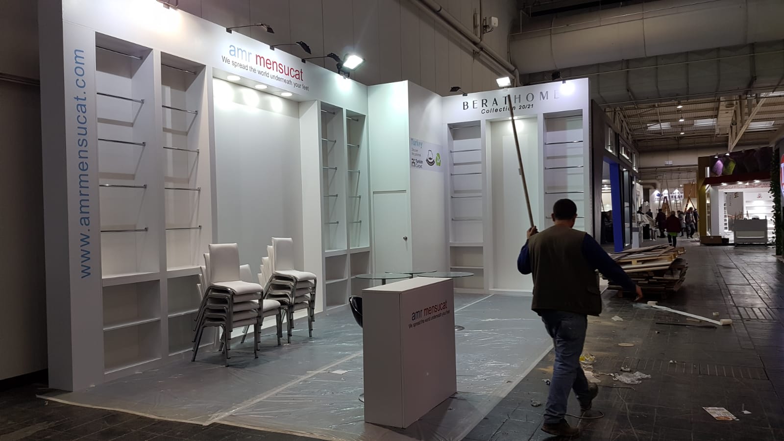 Ahşap Stand Köşe Stand