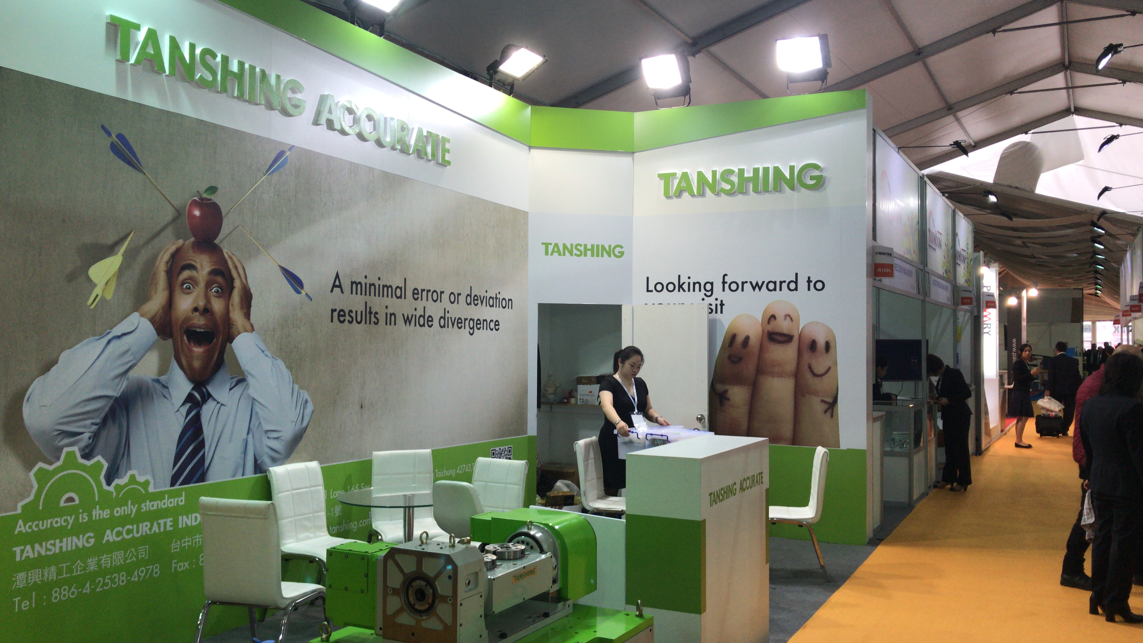 Ahşap Stand Köşe Stand