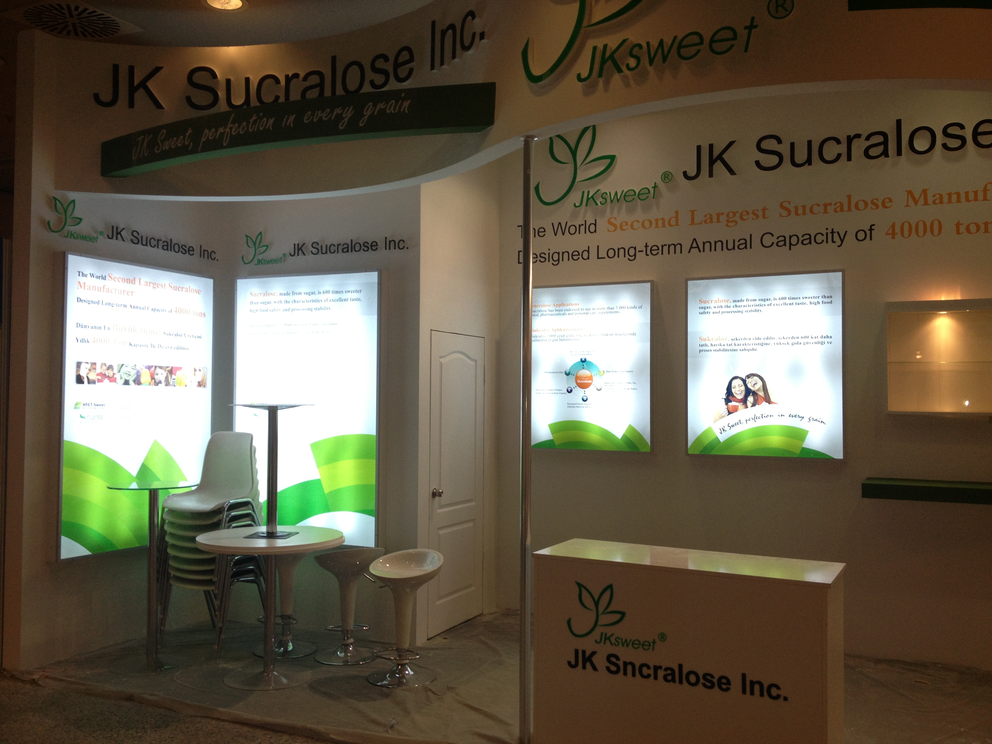 Ahşap Stand Köşe Stand