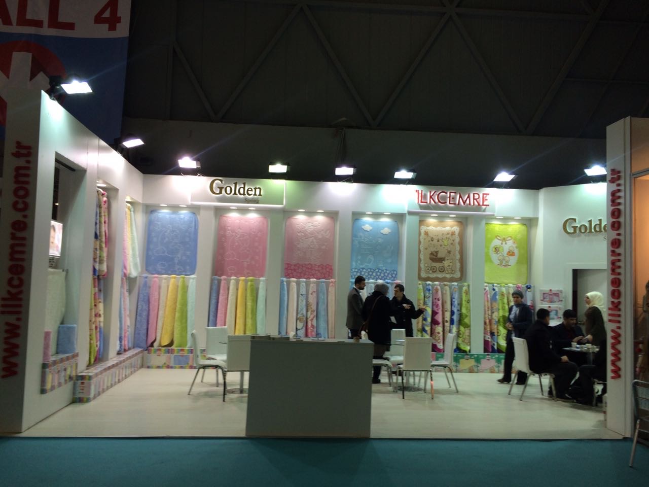 Ahşap Stand Köşe Stand