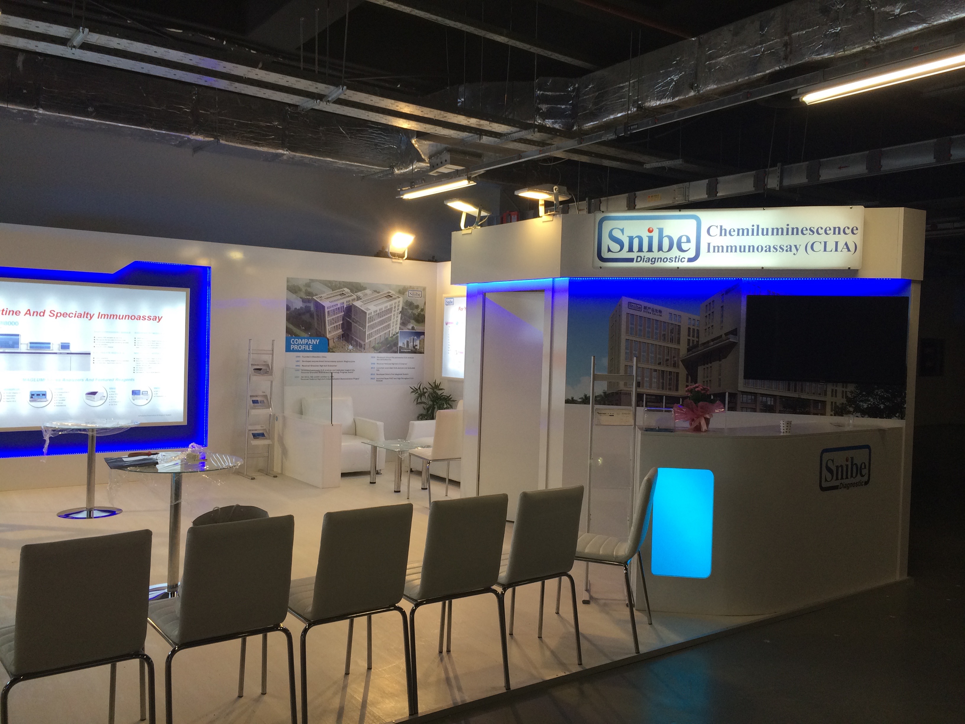 Ahşap Stand Köşe Stand