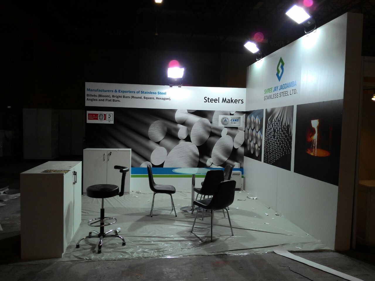 Ahşap Stand Köşe Stand