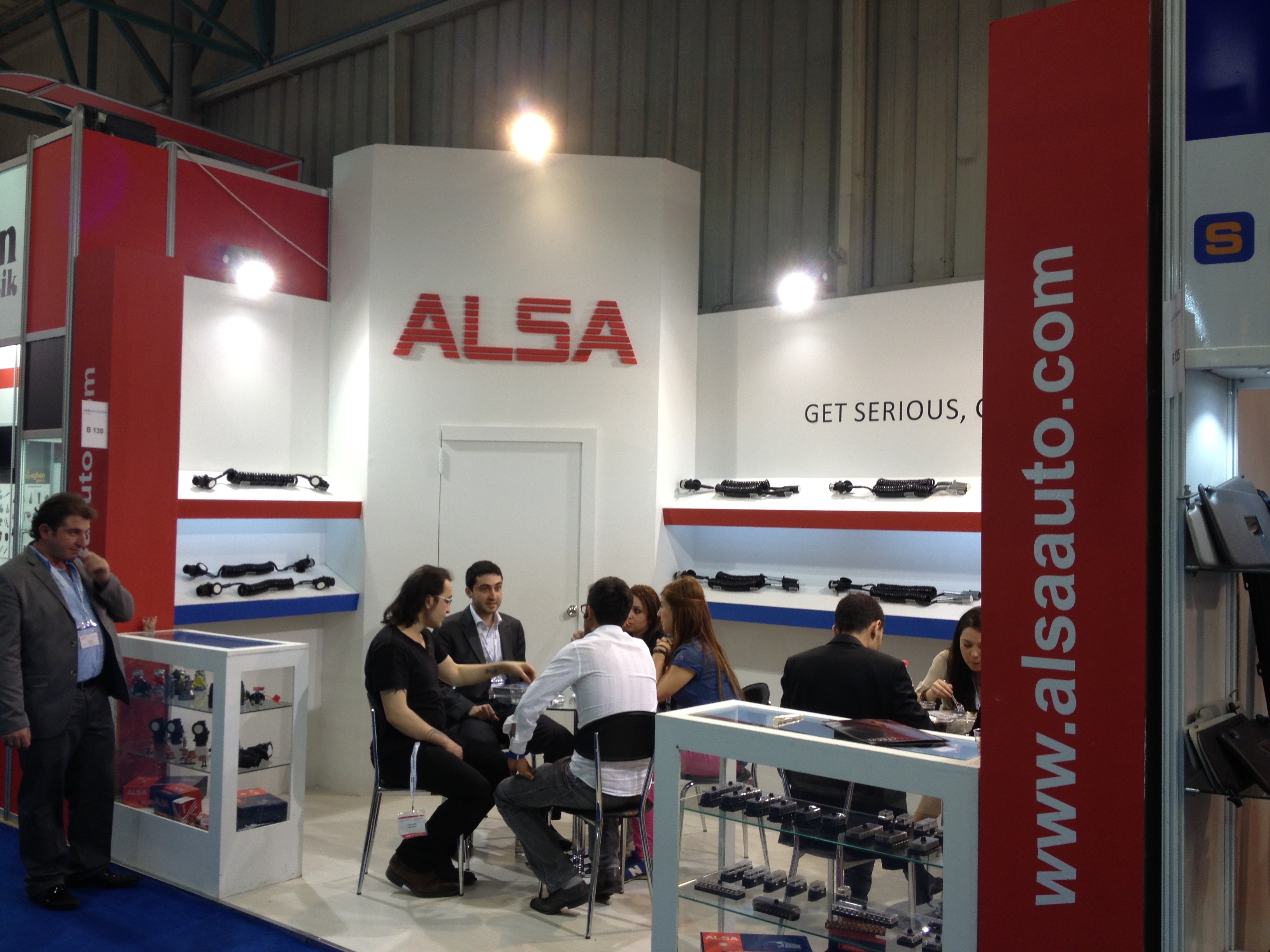 Ahşap Stand Tek Cephe Açık Stand