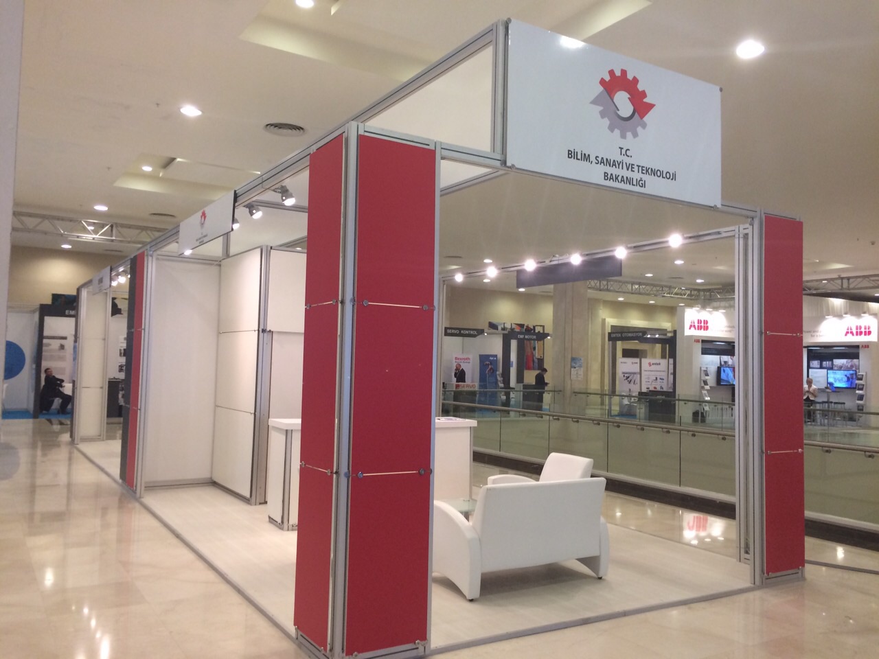 Maxima Stand Üç Tarafı Açık Stand