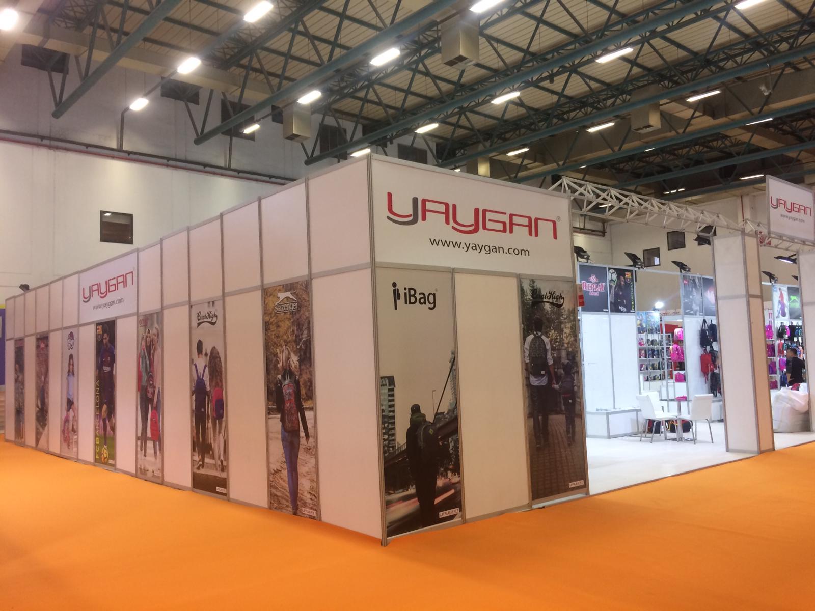 Octonorm Stand Ada Stand