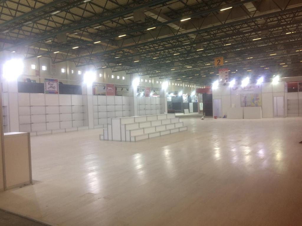 Octonorm Stand Ada Stand