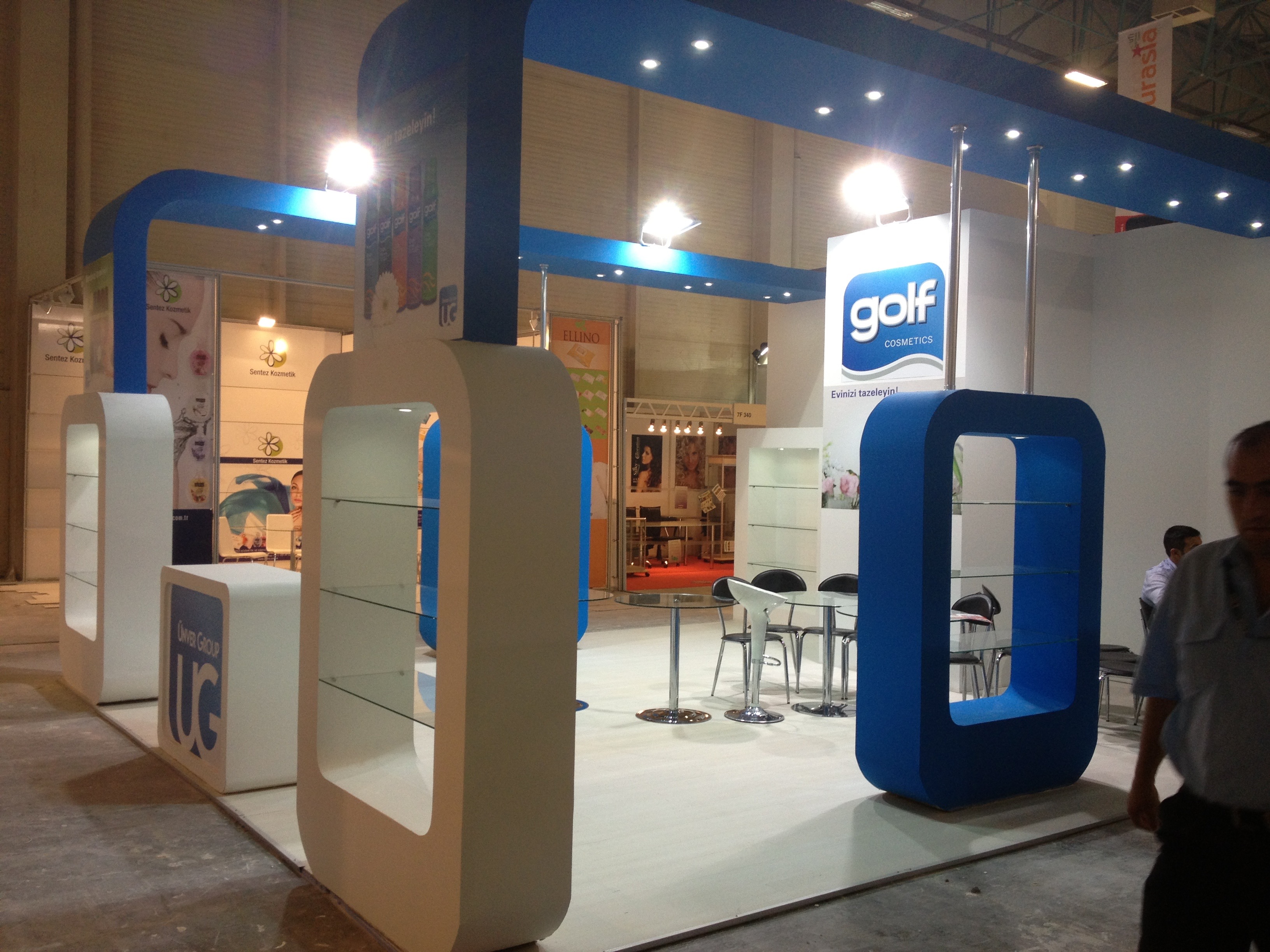 Ahşap Stand Üç Tarafı Açık Stand