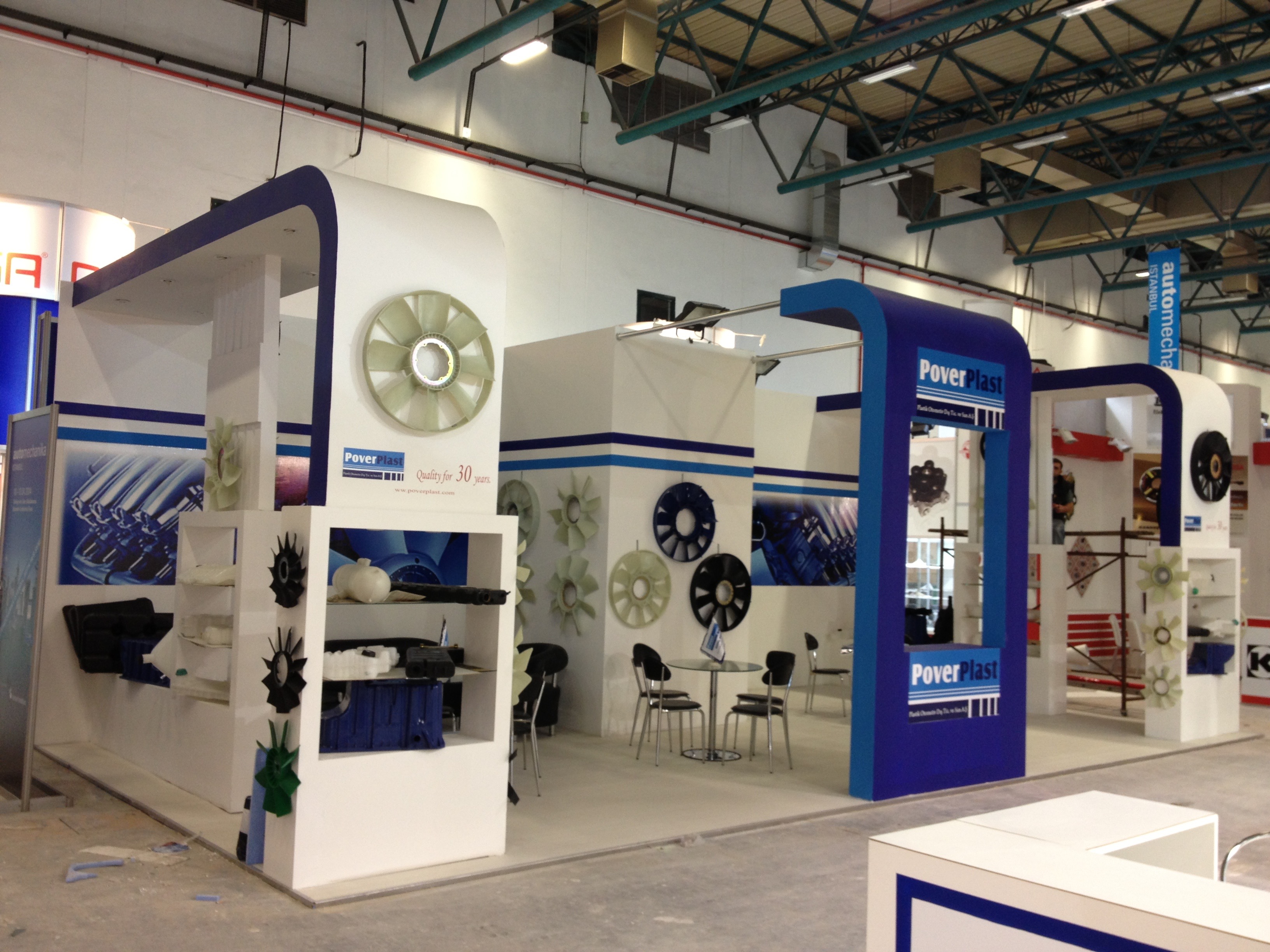 Ahşap Stand Üç Tarafı Açık Stand