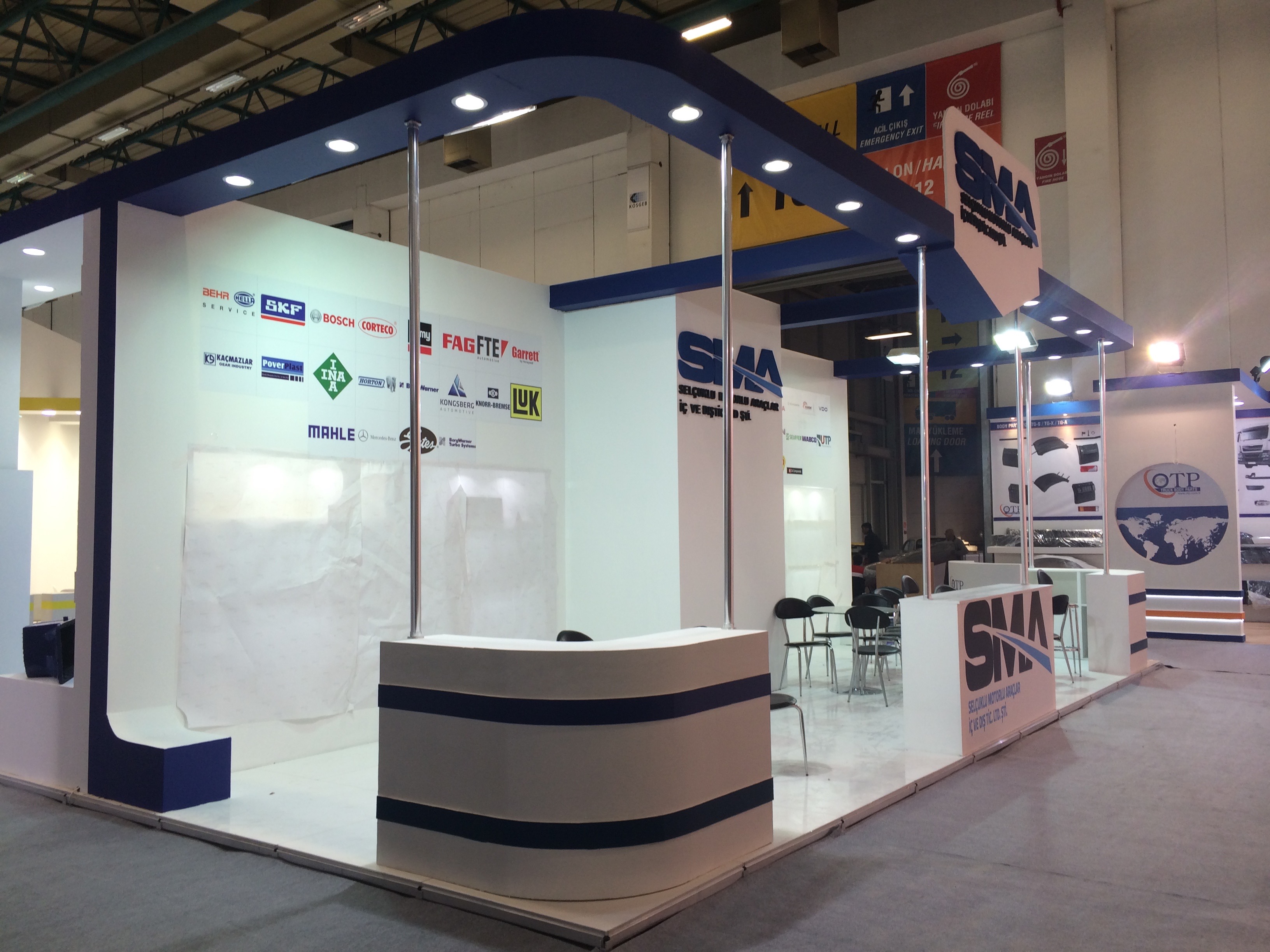 Ahşap Stand Üç Tarafı Açık Stand