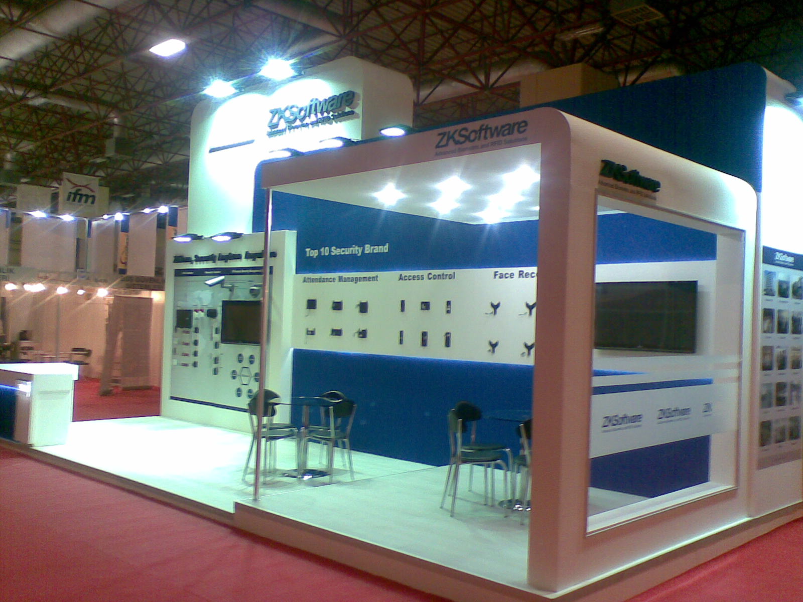 Ahşap Stand Üç Tarafı Açık Stand