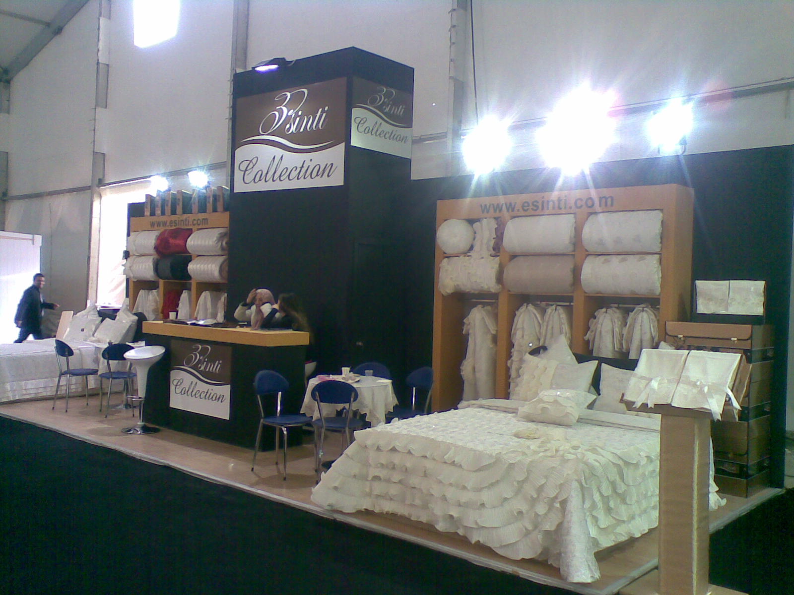 Ahşap Stand Üç Tarafı Açık Stand