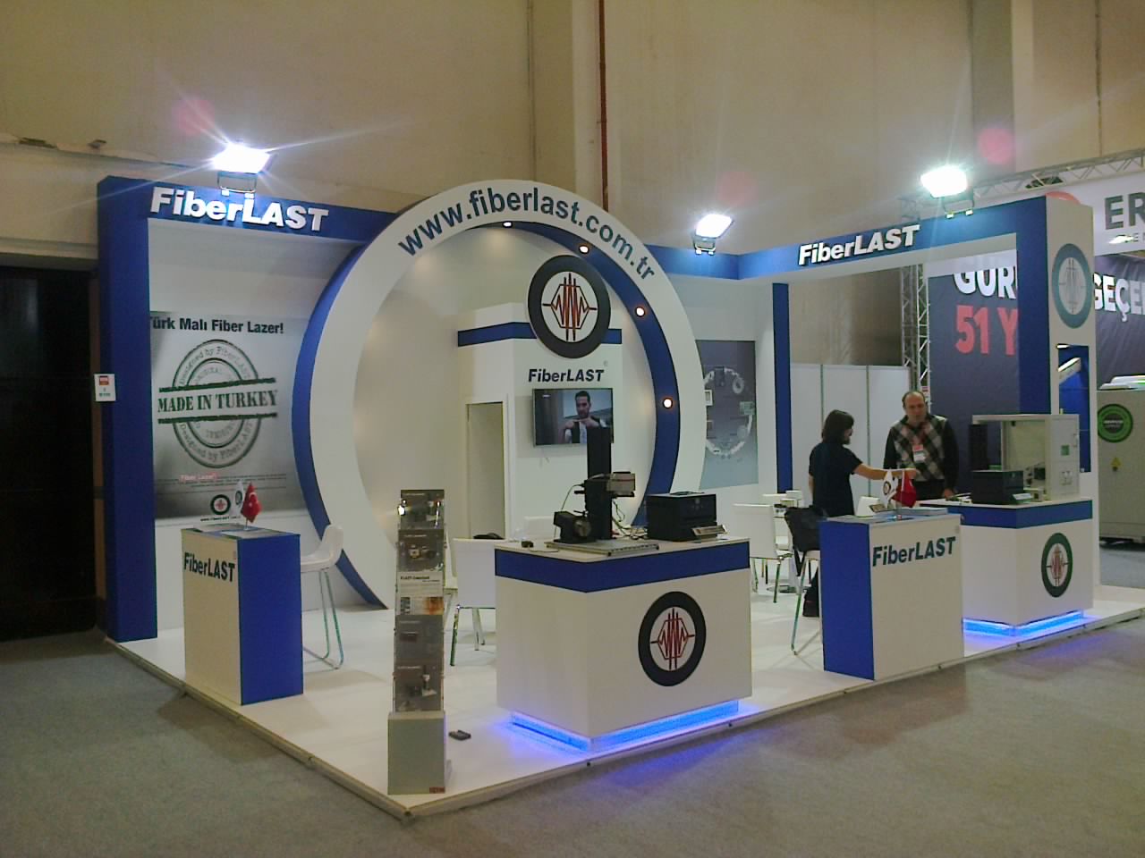Ahşap Stand Üç Tarafı Açık Stand