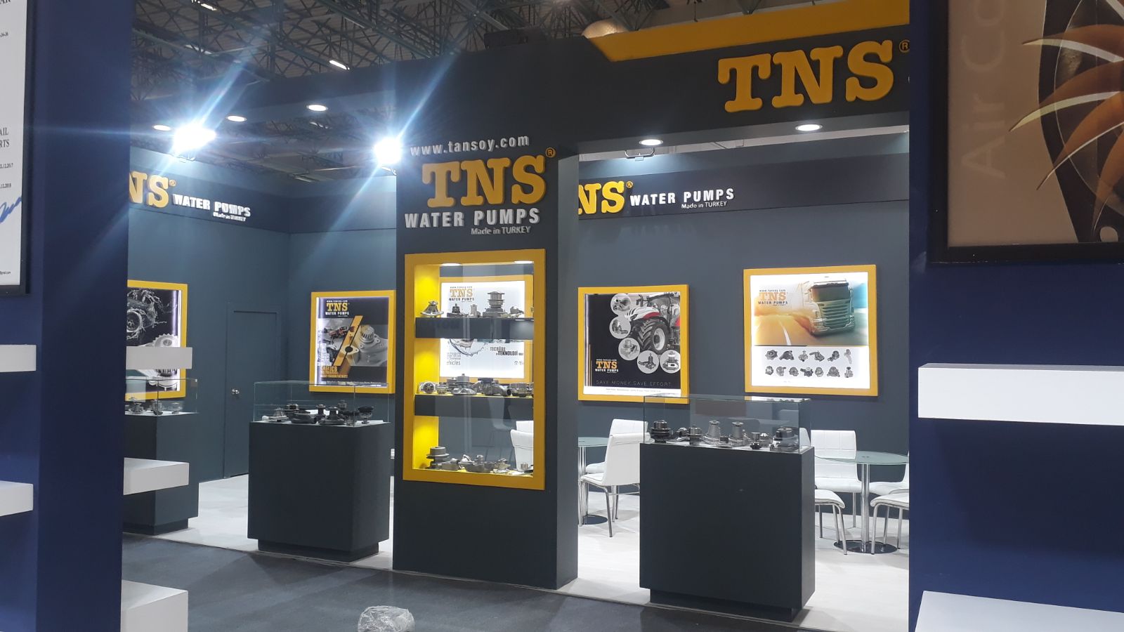 Ahşap Stand Köşe Stand