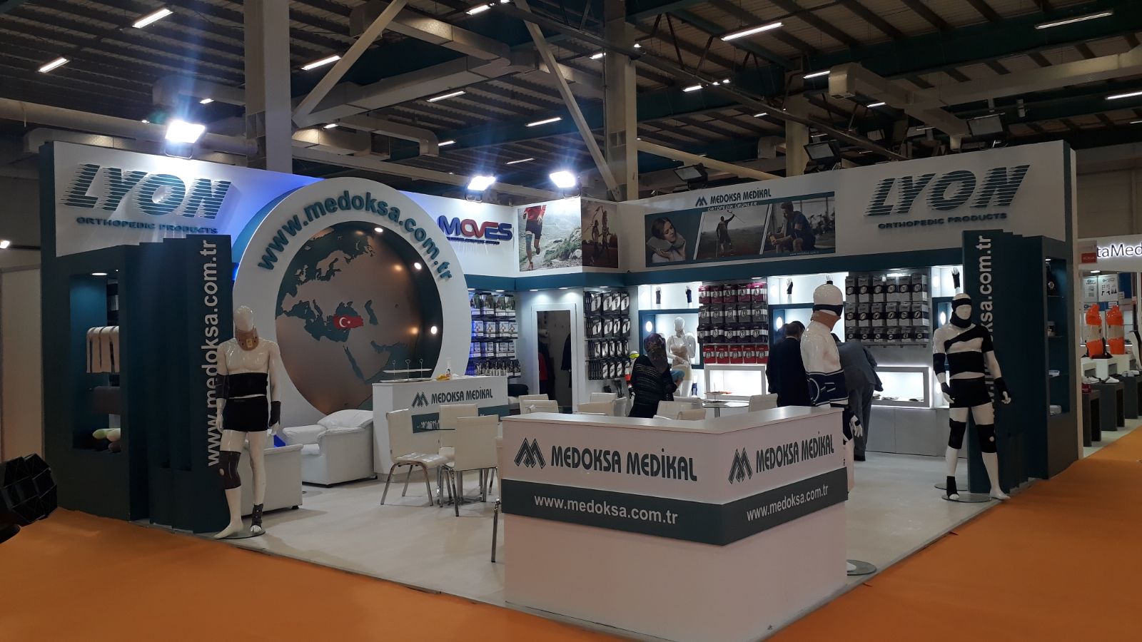 Ahşap Stand Köşe Stand