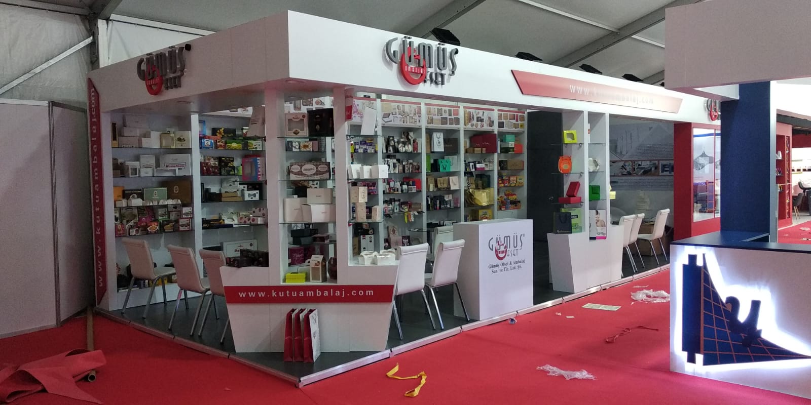 Ahşap Stand Köşe Stand