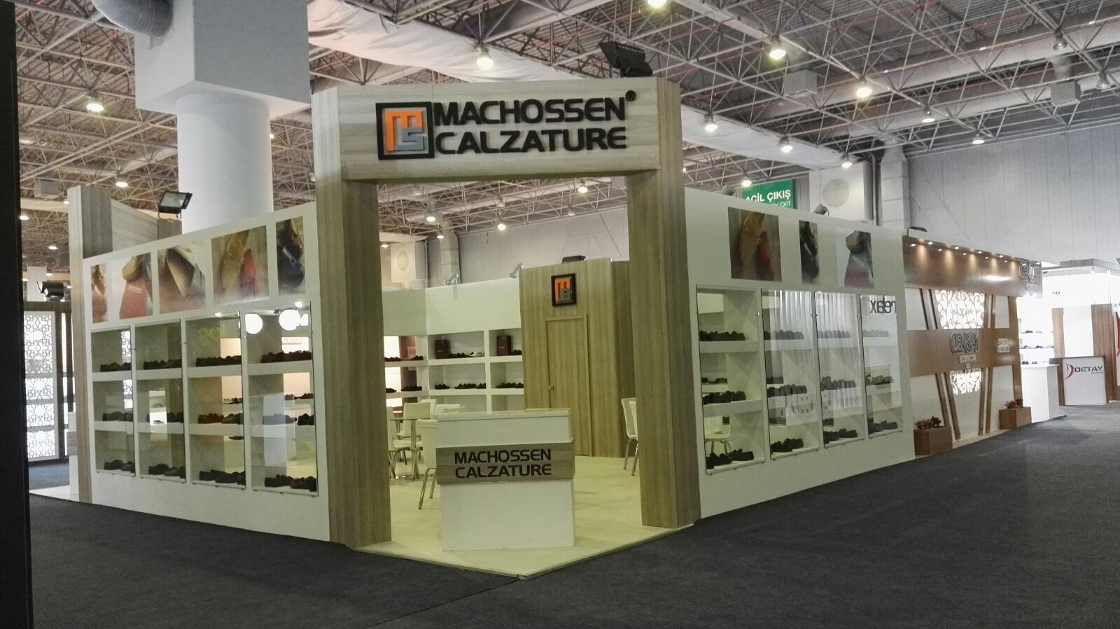 Ahşap Stand Köşe Stand