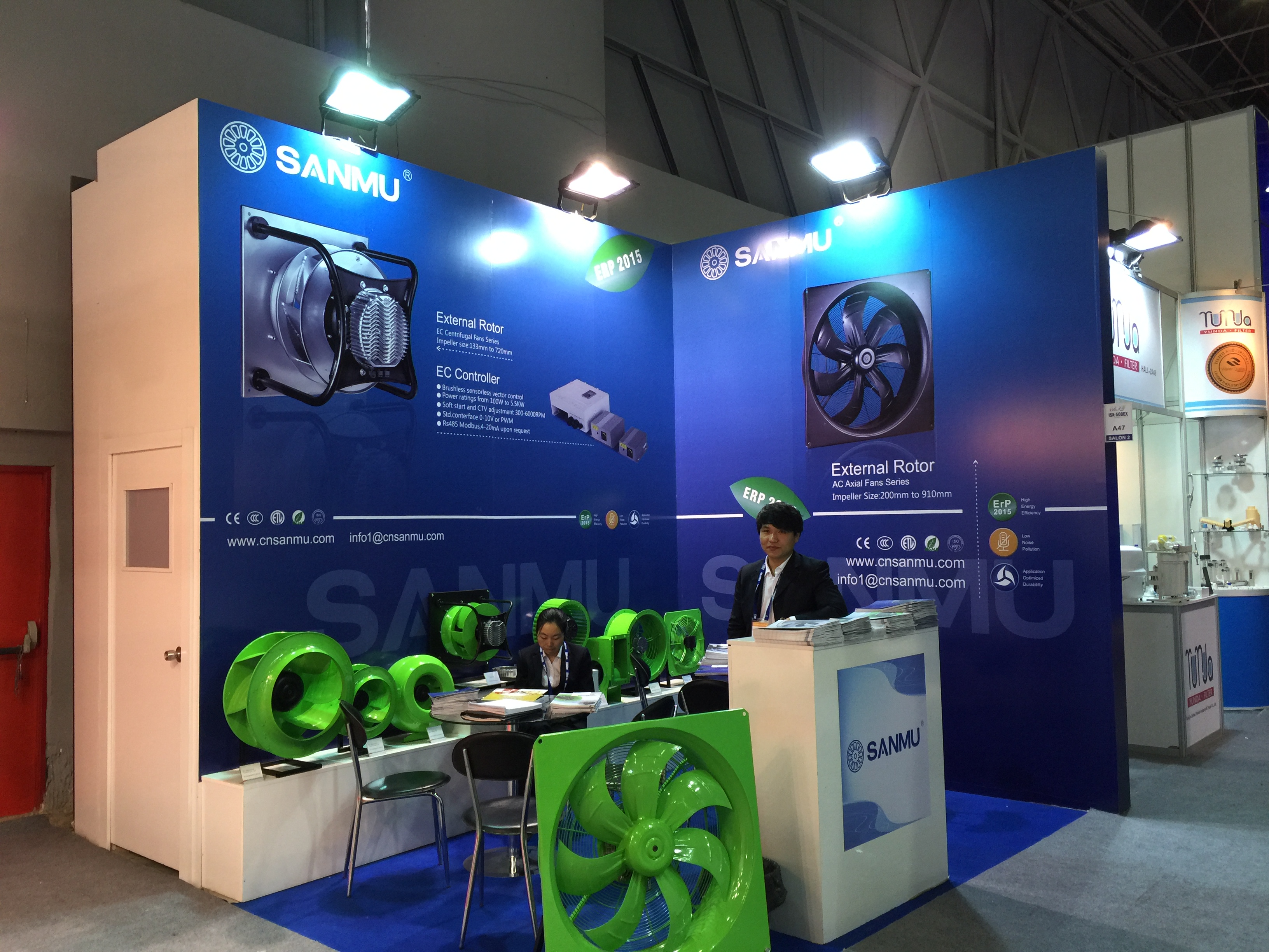 Ahşap Stand Köşe Stand