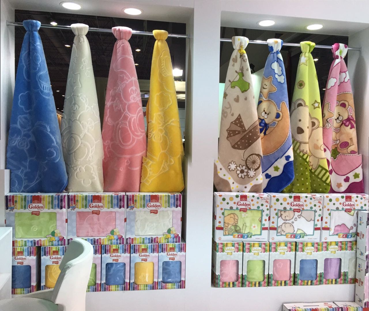 Ahşap Stand Köşe Stand