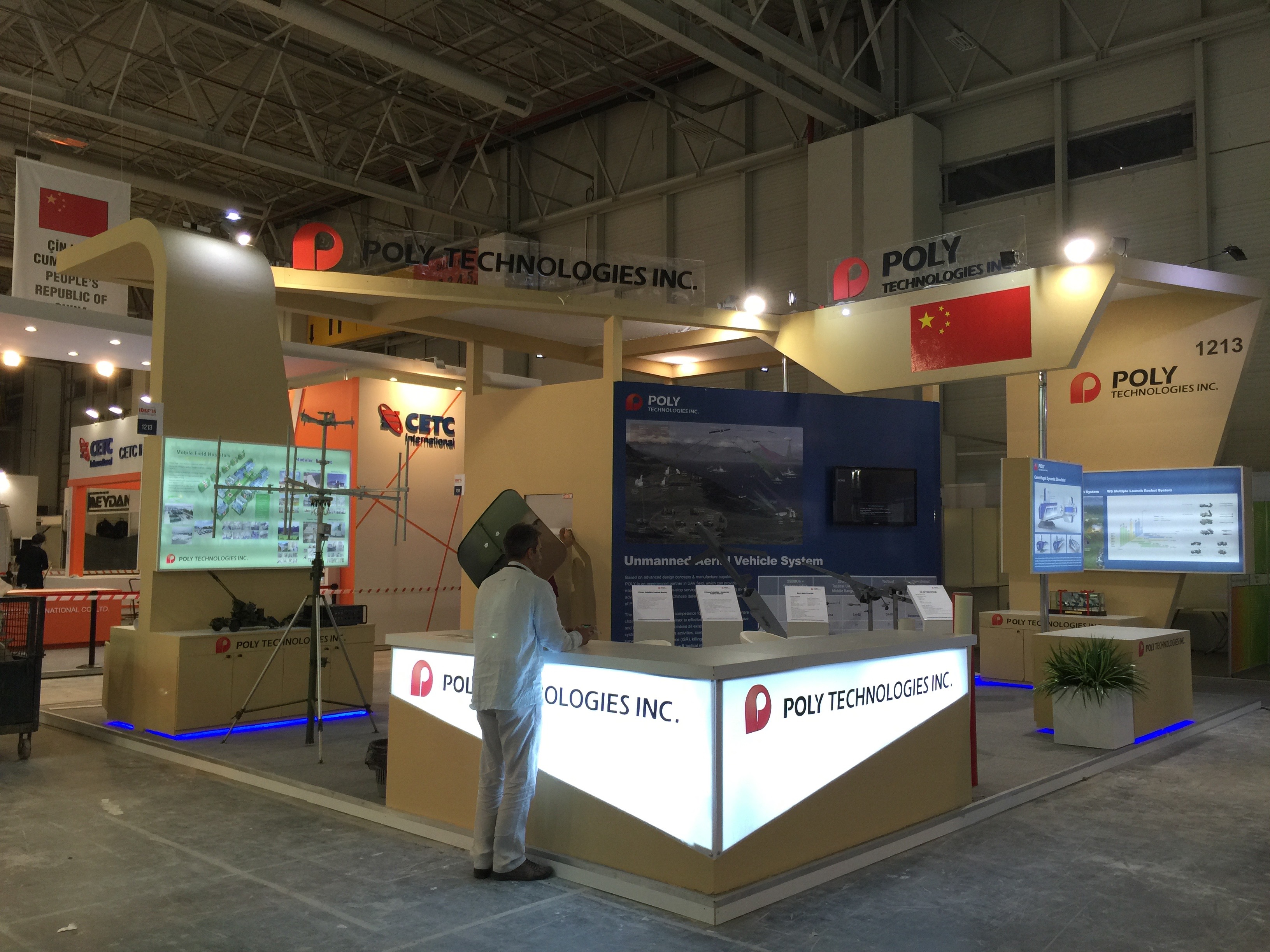 Ahşap Stand Köşe Stand