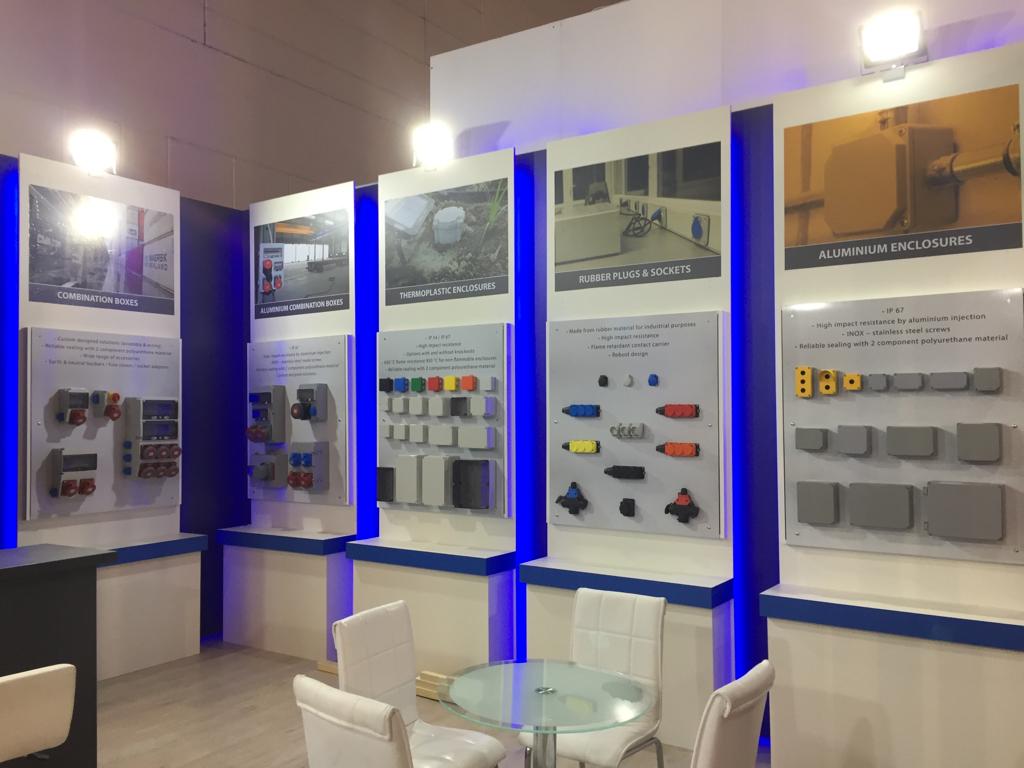 Ahşap Stand Tek Cephe Açık Stand