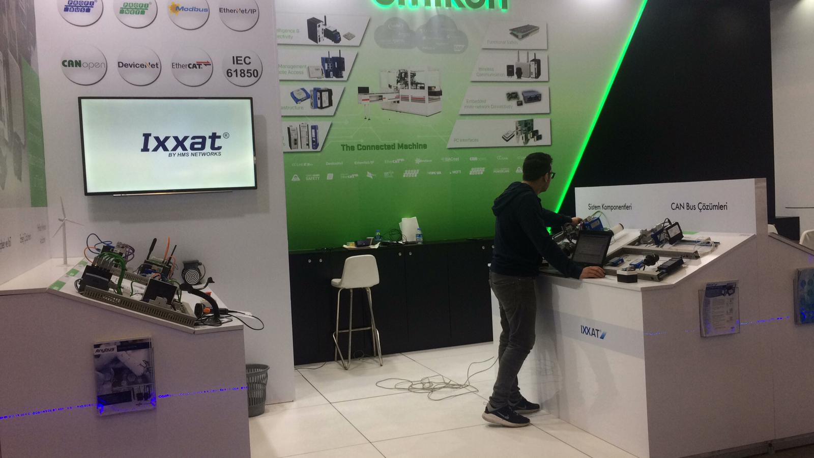 Ahşap Stand Tek Cephe Açık Stand