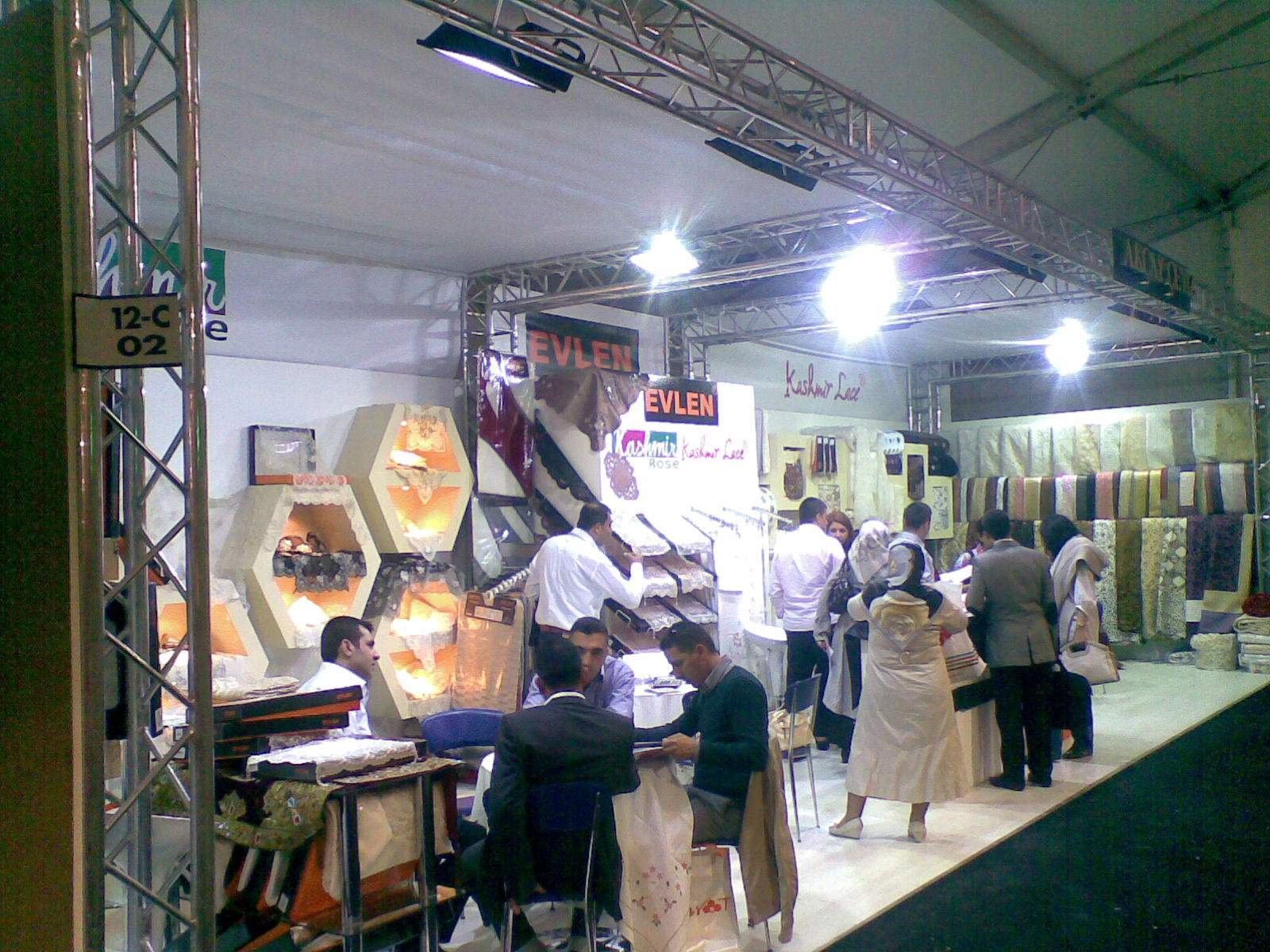 Ahşap Stand Tek Cephe Açık Stand