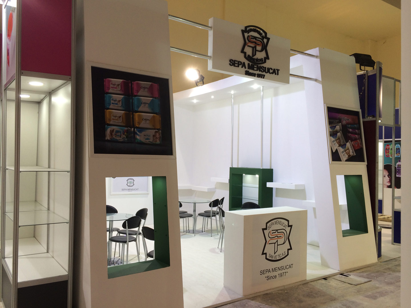 Ahşap Stand Tek Cephe Açık Stand