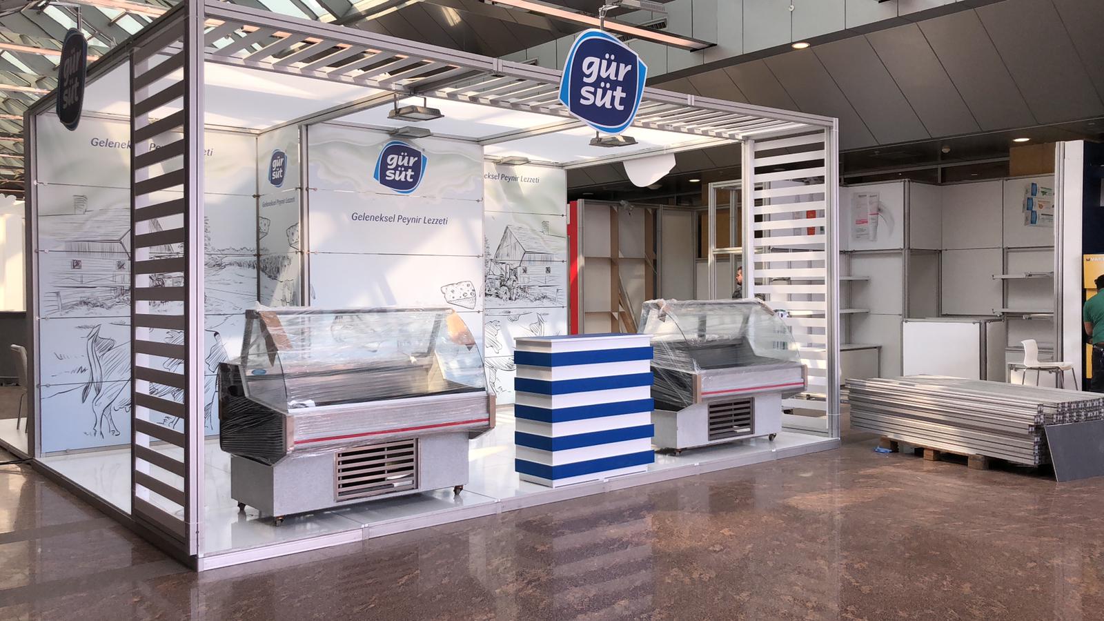 Maxima Stand Üç Tarafı Açık Stand