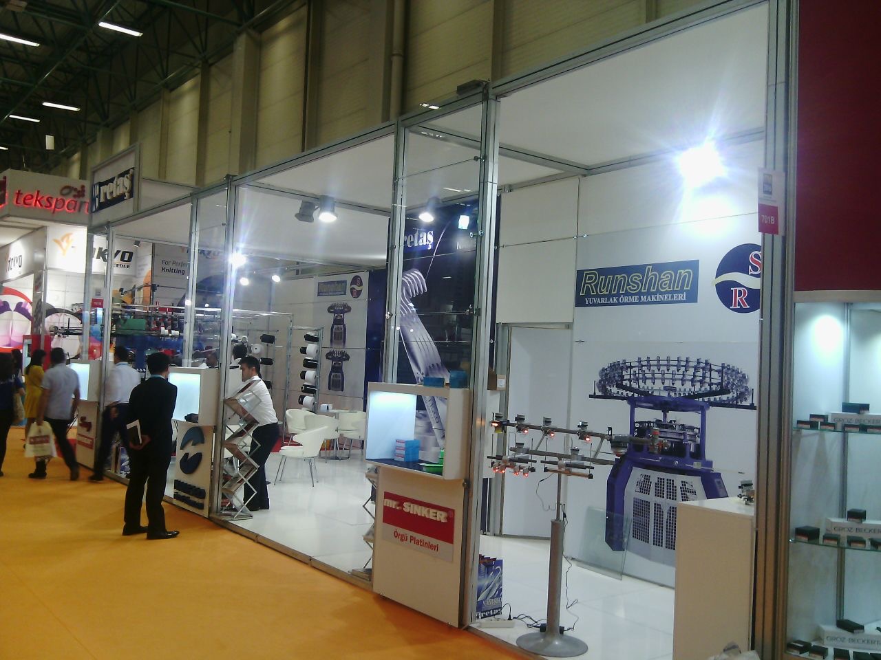 Maxima Stand Üç Tarafı Açık Stand