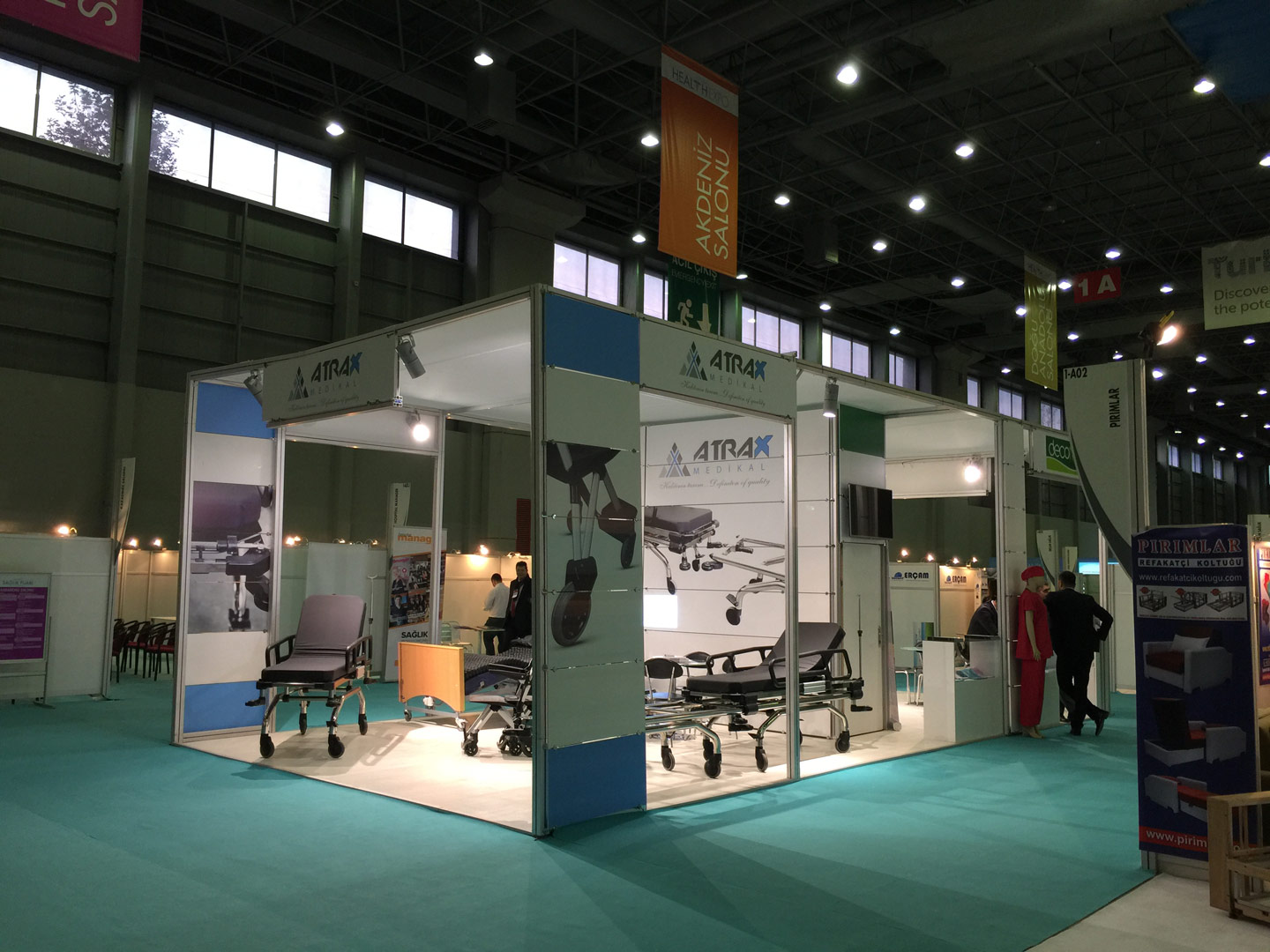 Maxima Stand Üç Tarafı Açık Stand