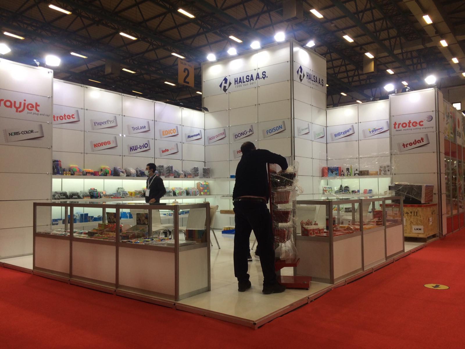 Maxima Stand Köşe Stand