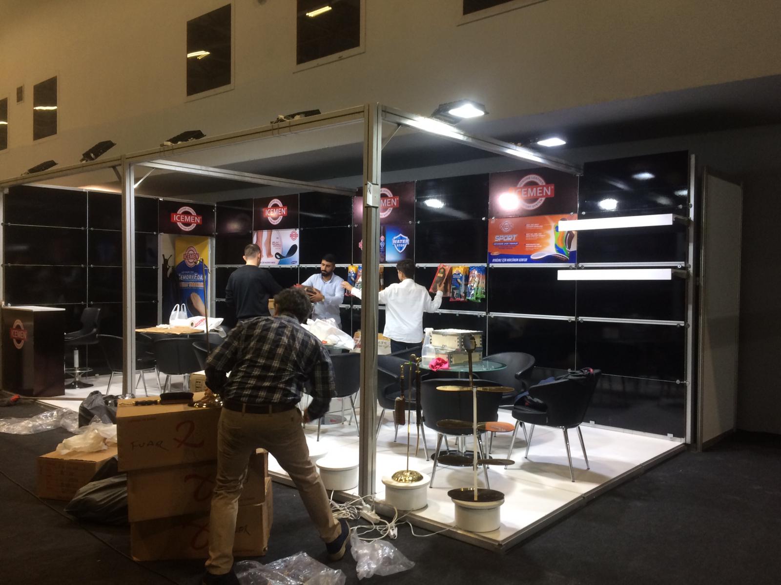 Maxima Stand Köşe Stand