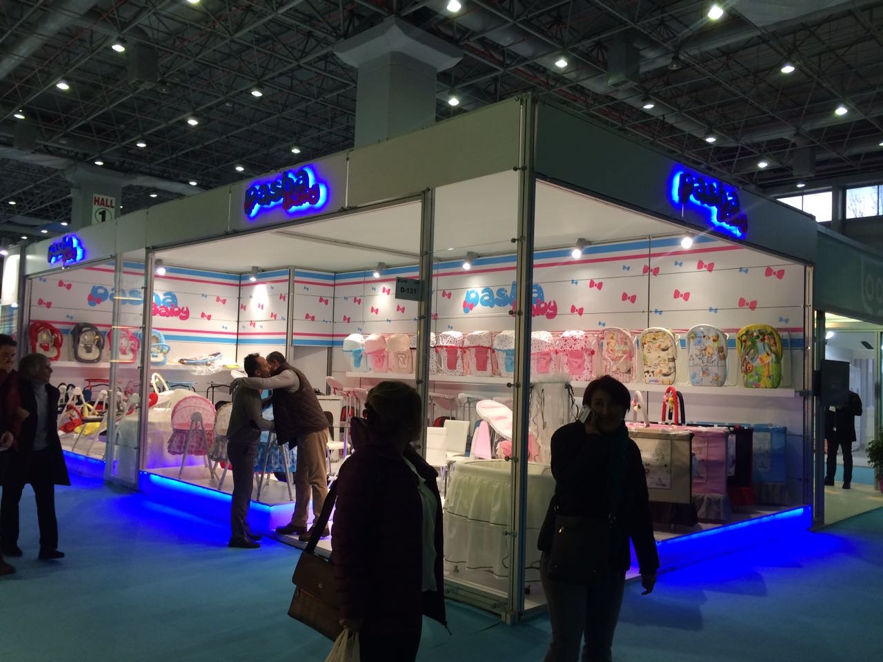 Maxima Stand Köşe Stand