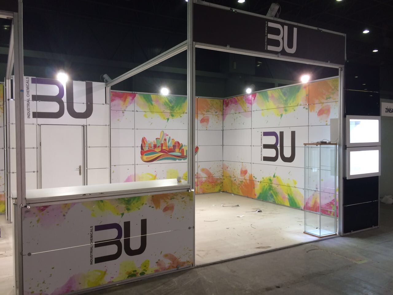 Maxima Stand Köşe Stand