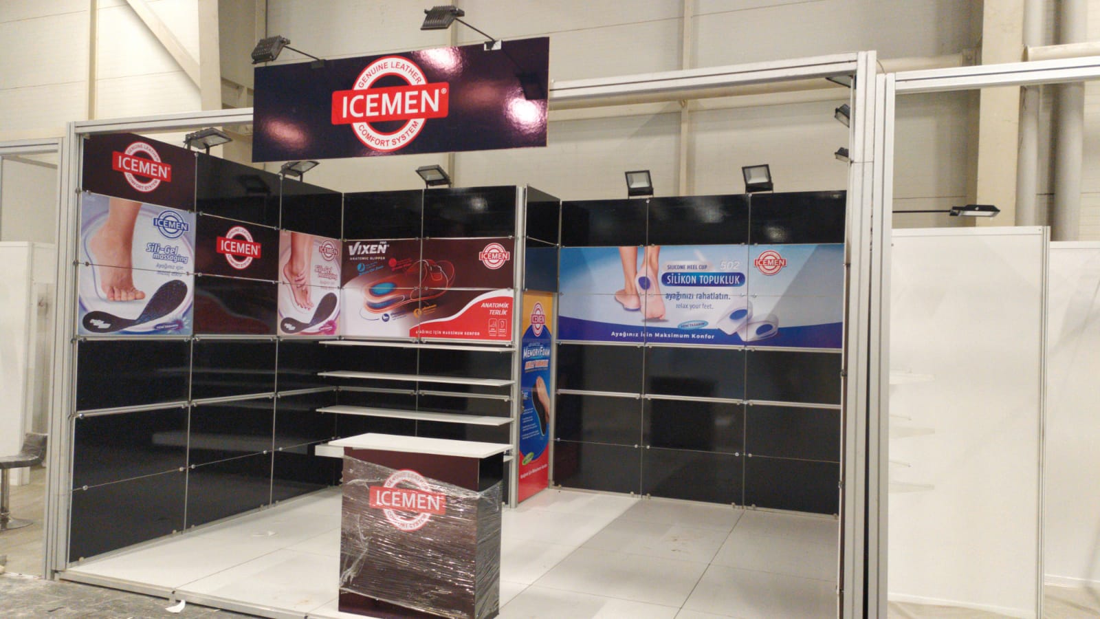 Maxima Stand Tek Cephe Açık Stand